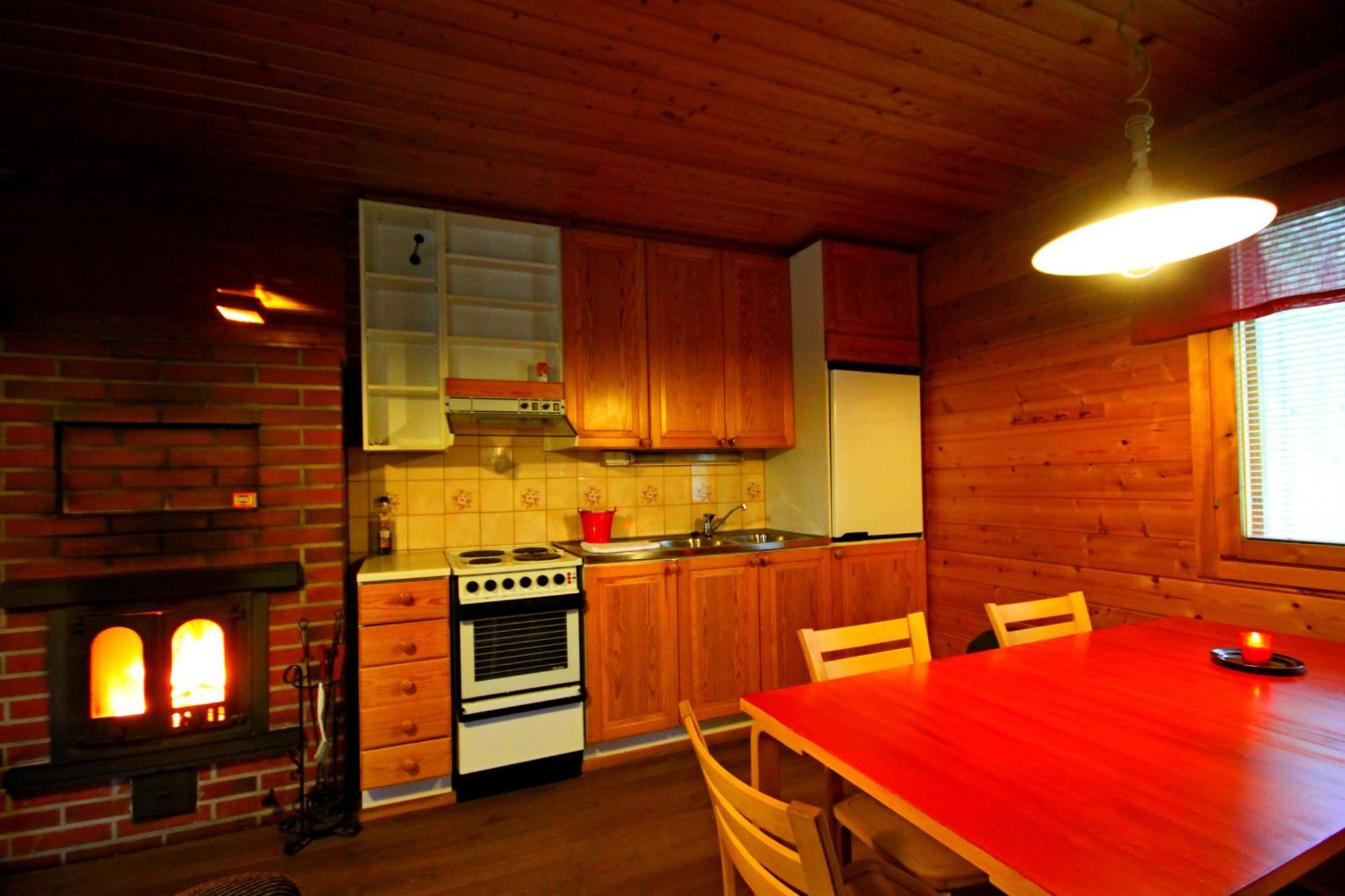 איבלו Ukonjaerven Holiday Village חדר תמונה